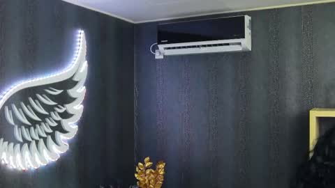 Snapshot of anemariejolie chatting on February 2025 09:20:02 PM Anne online show from February 2025 09:20:02 PM