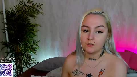 Snapshot of anet_dream chatting on December 2025 07:53:02 PM Anet Dream online show from December 2025 07:53:02 PM