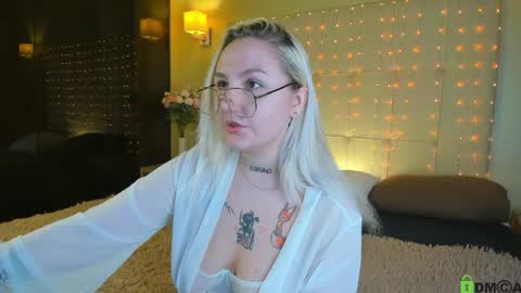 Anet Dream online show from April 2026 05:21:02 PM