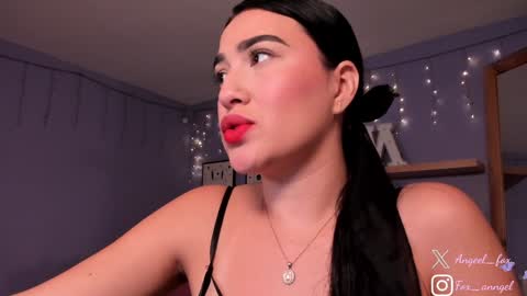 Snapshot of angeel_fox chatting on January 2025 02:33:01 AM Angel online show from January 2025 02:33:01 AM