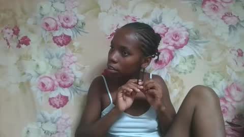 Snapshot of angeeliine chatting on March 2026 01:18:01 PM angeeliine online show from March 2026 01:18:01 PM