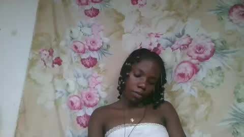 Snapshot of angeeliine chatting on March 2026 05:43:01 PM angeeliine online show from March 2026 05:43:01 PM