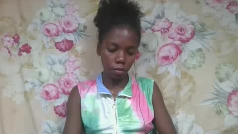 Snapshot of angeeliine chatting on March 2026 11:42:02 PM angeeliine online show from March 2026 11:42:02 PM