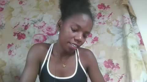 Snapshot of angeeliine chatting on March 2026 06:44:02 PM angeeliine online show from March 2026 06:44:02 PM