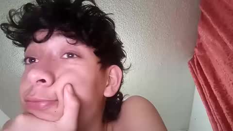 Snapshot of angel460539 chatting on November 2025 02:46:02 AM Angel online show from November 2025 02:46:02 AM