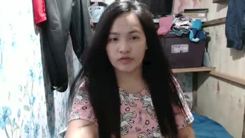 Snapshot of angel_0707 chatting on January 2025 04:52:02 AM Angel online show from January 2025 04:52:02 AM