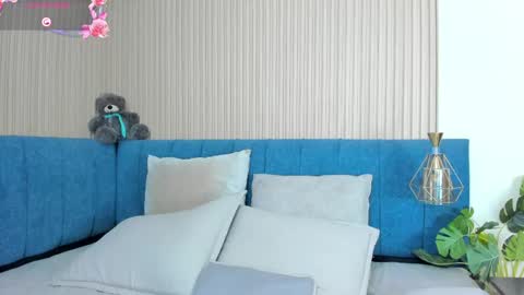 angel__ponce online show from June 2026 07:20:01 PM