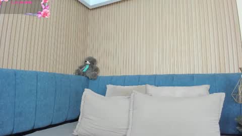 angel__ponce online show from June 2026 07:07:01 PM