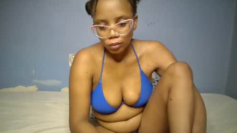 angel_cheupe online show from February 2026 07:51:02 AM