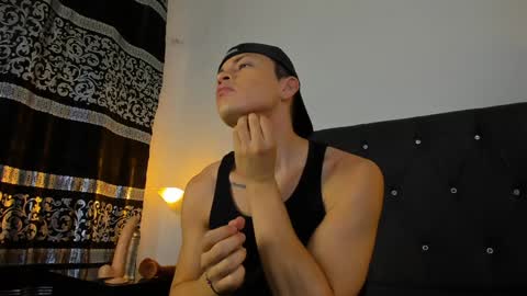 Snapshot of angel_cuervo chatting on January 2025 12:35:01 PM Angel Cuervo online show from January 2025 12:35:01 PM