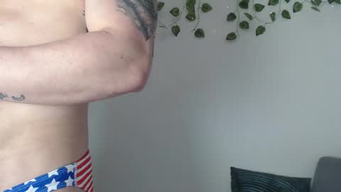 Angel Curl online show from November 2025 07:45:02 PM