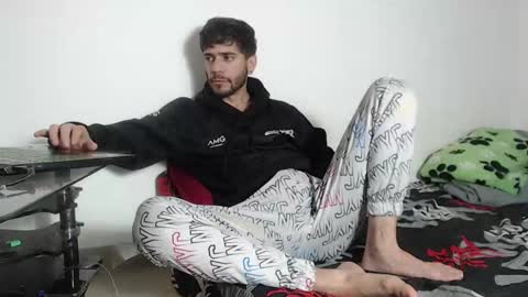 Angel Damons online show from October 2025 04:58:02 PM