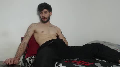 Angel Damons online show from November 2025 07:25:01 PM