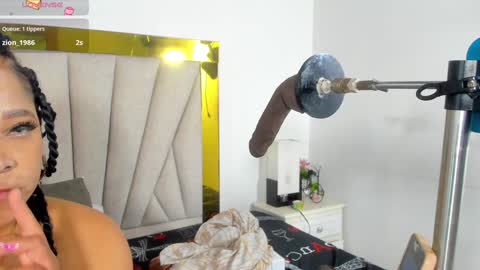 Snapshot of angel_dthroat chatting on January 2025 03:13:01 PM ANGHEL online show from January 2025 03:13:01 PM