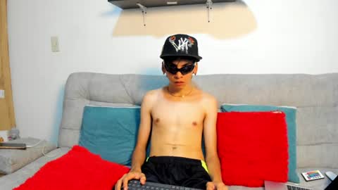 Snapshot of angel_dustt1 chatting on June 2026 07:35:01 PM angel_dustt1 online show from June 2026 07:35:01 PM