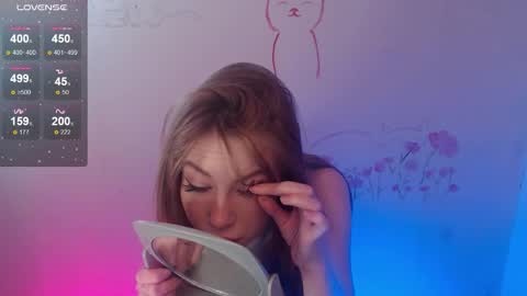 Kate online show from October 2025 12:32:02 AM