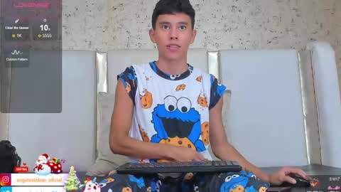 Snapshot of angel_esteban_fx chatting on December 2024 03:37:02 AM ngel Esteban online show from December 2024 03:37:02 AM