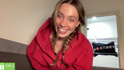 Snapshot of angel_from_sky chatting on January 2025 01:57:02 PM Greetings Jess online show from January 2025 01:57:02 PM