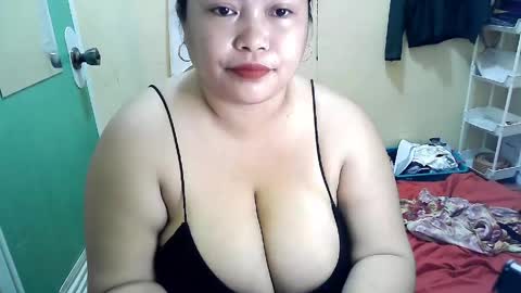 Snapshot of angel_fuckxx6969 chatting on May 2026 01:47:02 AM angel_fuckxx6969 online show from May 2026 01:47:02 AM