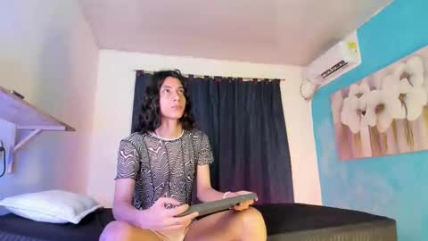 Angel of your dreams online show from October 2025 03:21:02 AM