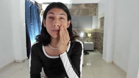 Angel of your dreams online show from November 2025 02:43:02 AM