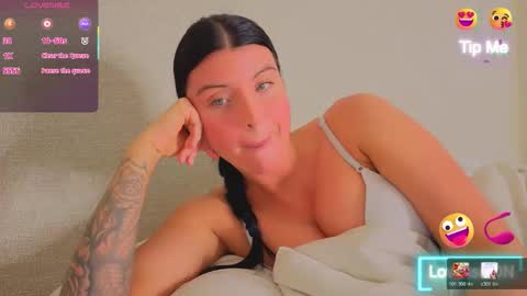 angel_ique online show from March 2026 04:46:02 AM