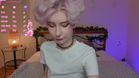 Snapshot of angel_julles chatting on December 2025 04:12:02 PM Angel Dust online show from December 2025 04:12:02 PM