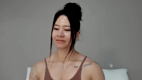 Angel online show from November 2025 12:20:02 AM