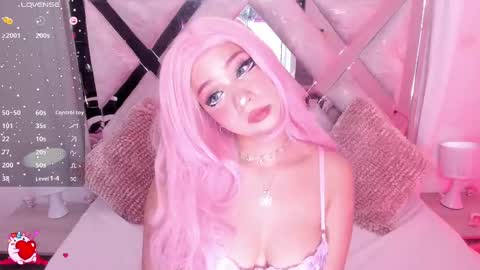 Snapshot of angel_rouse_1 chatting on February 2025 05:02:02 AM Angel online show from February 2025 05:02:02 AM