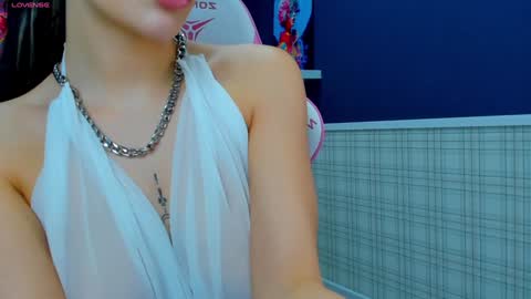Snapshot of angel_sapphire_ chatting on December 2024 02:28:01 PM Angel My schedule GTM2 Mon Tue Wen Thu Fri 0900am-0400pm online show from December 2024 02:28:01 PM