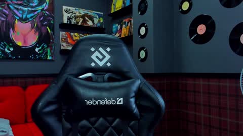 Snapshot of angel_sapphire_ chatting on December 2024 11:40:02 AM Angel My schedule GTM2 Mon Tue Wen Thu Fri 0900am-0400pm online show from December 2024 11:40:02 AM