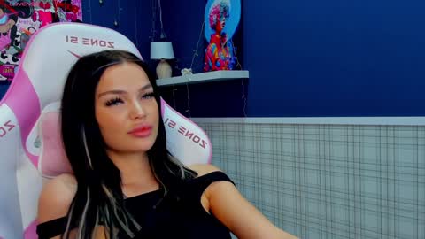Snapshot of angel_sapphire_ chatting on December 2024 02:22:01 PM Angel My schedule GTM2 Mon Tue Wen Thu Fri 0900am-0400pm online show from December 2024 02:22:01 PM