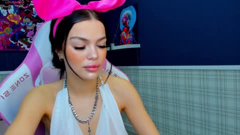 Snapshot of angel_sapphire_ chatting on December 2024 09:02:01 AM Angel My schedule GTM2 Mon Tue Wen Thu Fri 0900am-0400pm online show from December 2024 09:02:01 AM