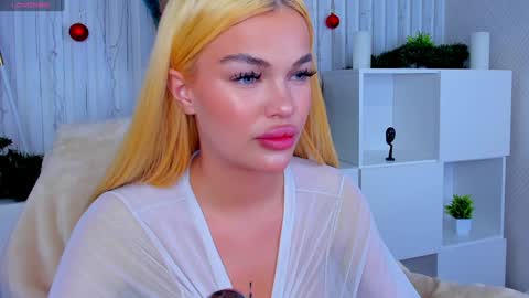 Snapshot of angel_sapphire_ chatting on January 2025 09:08:01 AM Angel My schedule GTM2 Mon Tue Wen Thu Fri 0900am-0400pm online show from January 2025 09:08:01 AM