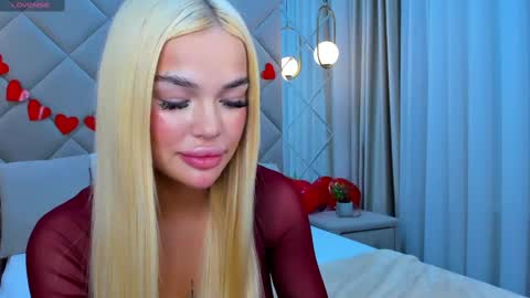 Snapshot of angel_sapphire_ chatting on February 2025 12:47:02 PM Angel My schedule GTM2 Mon Tue Wen Thu Fri 0900am-0400pm online show from February 2025 12:47:02 PM