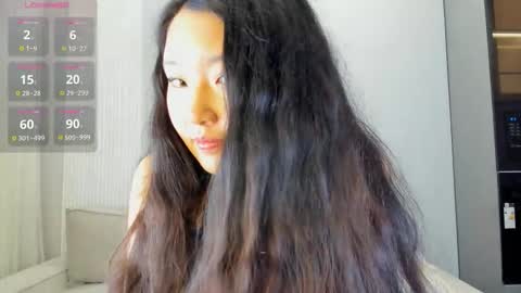 angel_soo online show from October 2025 01:17:01 PM