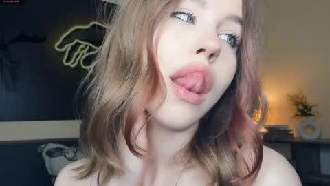SofiaSofi online show from June 2026 07:36:01 AM