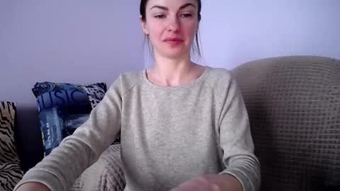 Snapshot of angel_zoe77 chatting on February 2026 10:49:02 AM Zoe online show from February 2026 10:49:02 AM