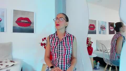 Snapshot of angela_donnato chatting on December 2024 03:36:02 AM A N G E LA. online show from December 2024 03:36:02 AM