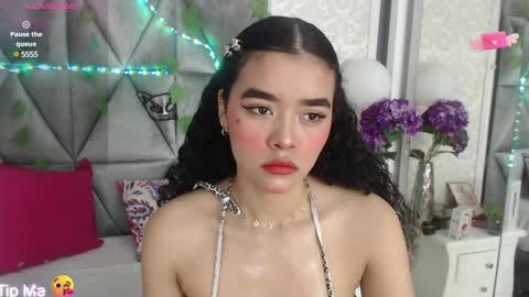 Angela online show from January 2025 12:52:01 PM