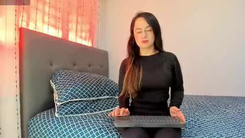 Snapshot of angela_nix chatting on December 2024 03:05:02 PM angela_nix online show from December 2024 03:05:02 PM