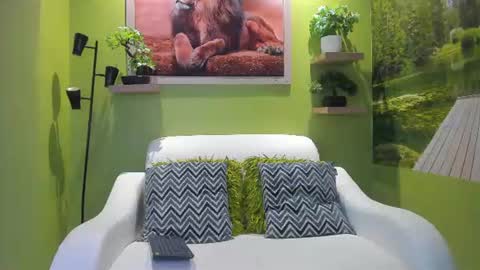 angela_rendon online show from July 2026 11:01:02 AM