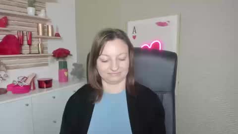 Angela online show from March 2026 07:03:02 AM