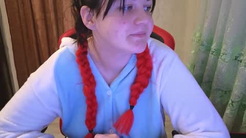 Kate Tue Wed Fri Sun Sat GMT 5 0300am - 0900am  online show from December 2024 04:51:02 AM