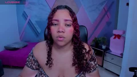 Angela online show from November 2025 03:01:02 AM