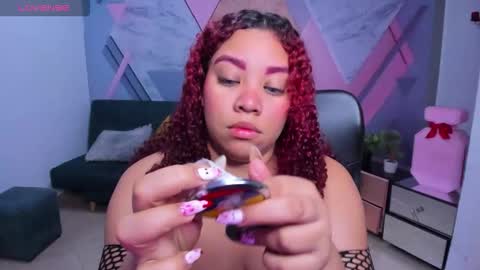 Angela online show from November 2025 04:22:01 AM