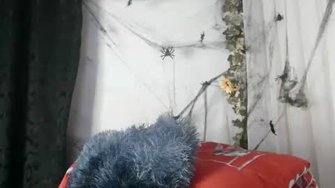 ANGELA online show from October 2025 06:14:01 AM