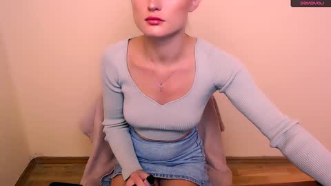 Snapshot of angelalice_ chatting on December 2024 12:58:01 PM Alice online show from December 2024 12:58:01 PM
