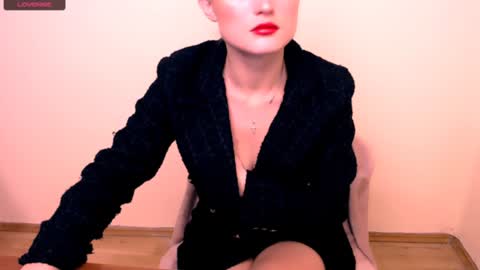Snapshot of angelalice_ chatting on December 2024 10:22:01 AM Alice online show from December 2024 10:22:01 AM