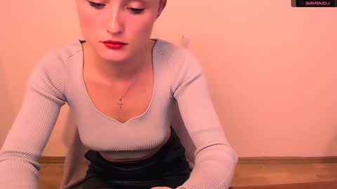 Snapshot of angelalice_ chatting on December 2024 10:50:02 AM Alice online show from December 2024 10:50:02 AM